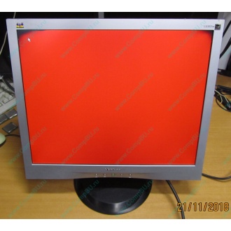 Монитор 19" ViewSonic VA903 с дефектом изображения (битые пиксели по углам) - Коломна.