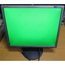 Монитор 19" Samsung SyncMaster 943N на экране малозаметные царапинки (Коломна)