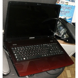 Ноутбук Samsung R780i (Intel Core i3 370M (2x2.4Ghz HT) /4096Mb DDR3 /320Gb /ATI Radeon HD5470 /17.3" TFT 1600x900) - Коломна